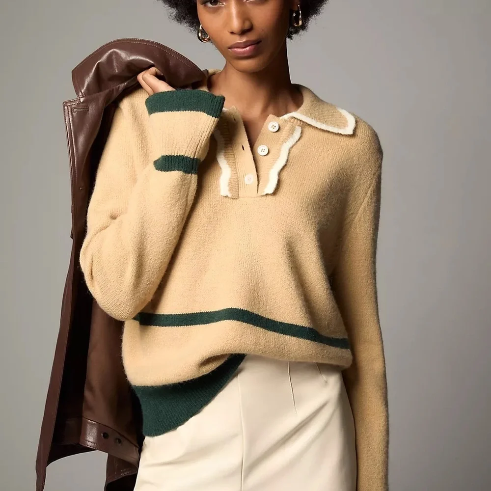 NWT Size M - Anthropologie Maeve Scallop Collared Sweater - Picture 1 of 15